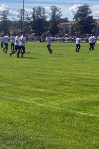 Fussballspiel_14982150-5b4d-4045-b28f-f5702d9e5e52
