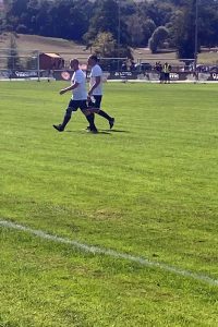 Fussballspiel_cd9a3e0a-13bc-4b03-b3ae-54b093c11ca6